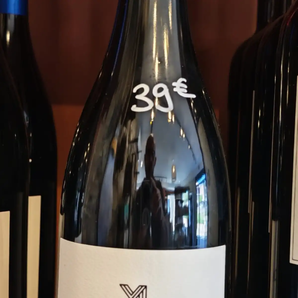 Vin rouge corse