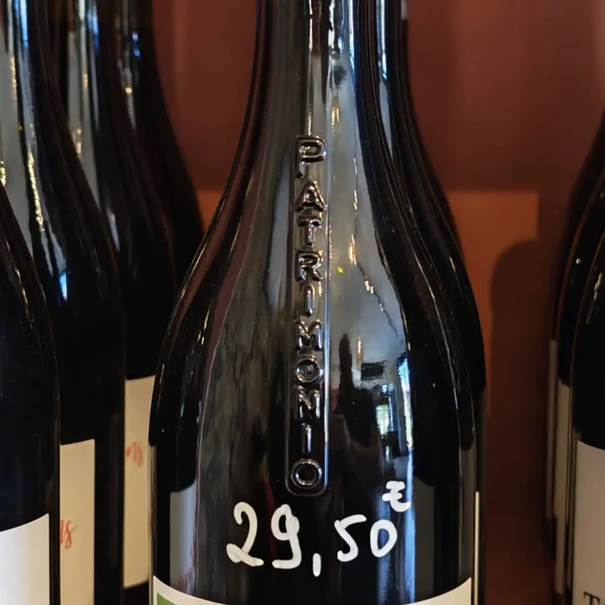 Vin rouge corse